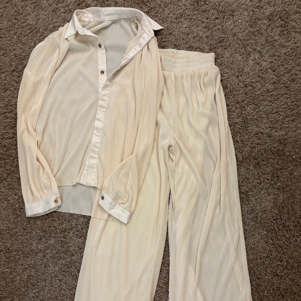 Elegant Cream Women's Jumpsuit